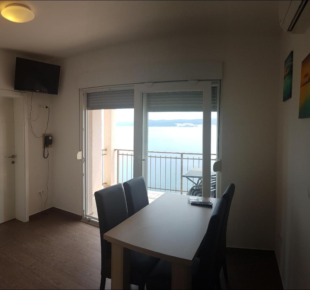 Apartments Nostro Omiš Dış mekan fotoğraf