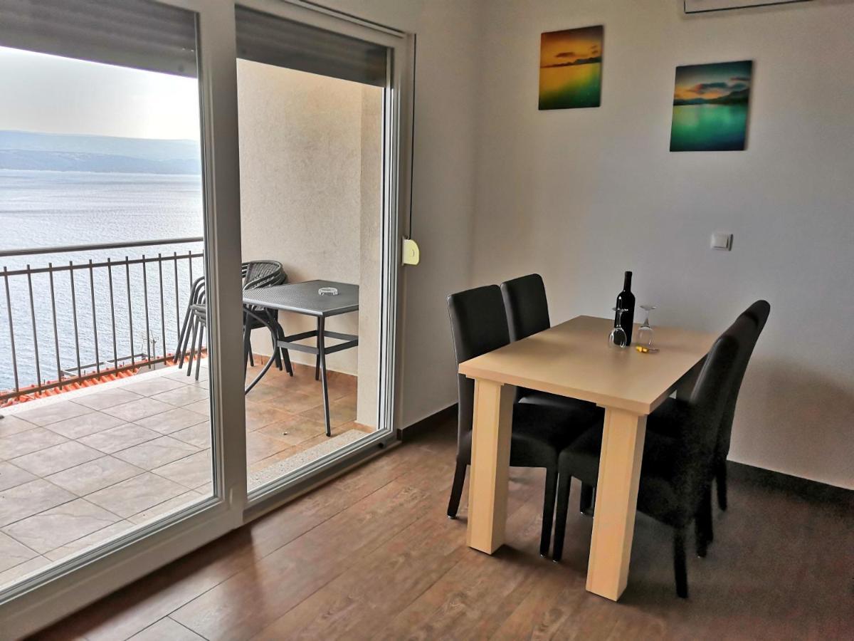 Apartments Nostro Omiš Dış mekan fotoğraf